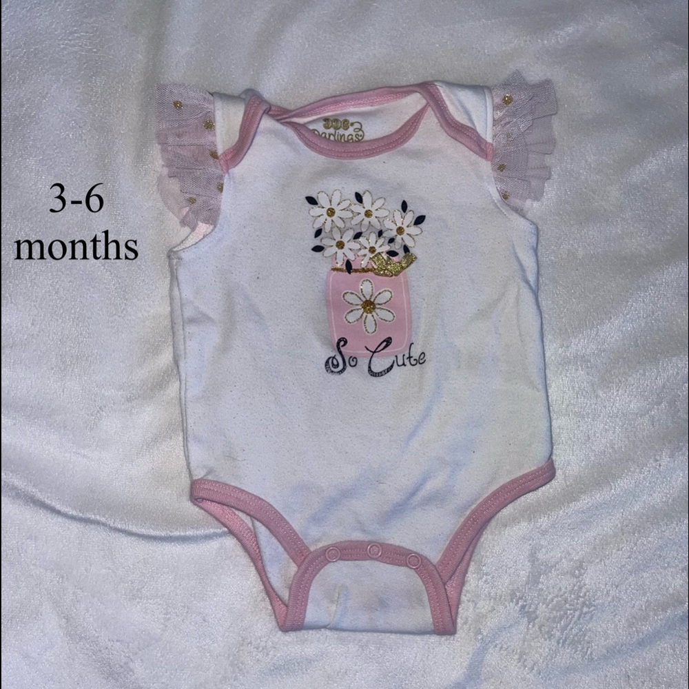 EUC onesie bundle
